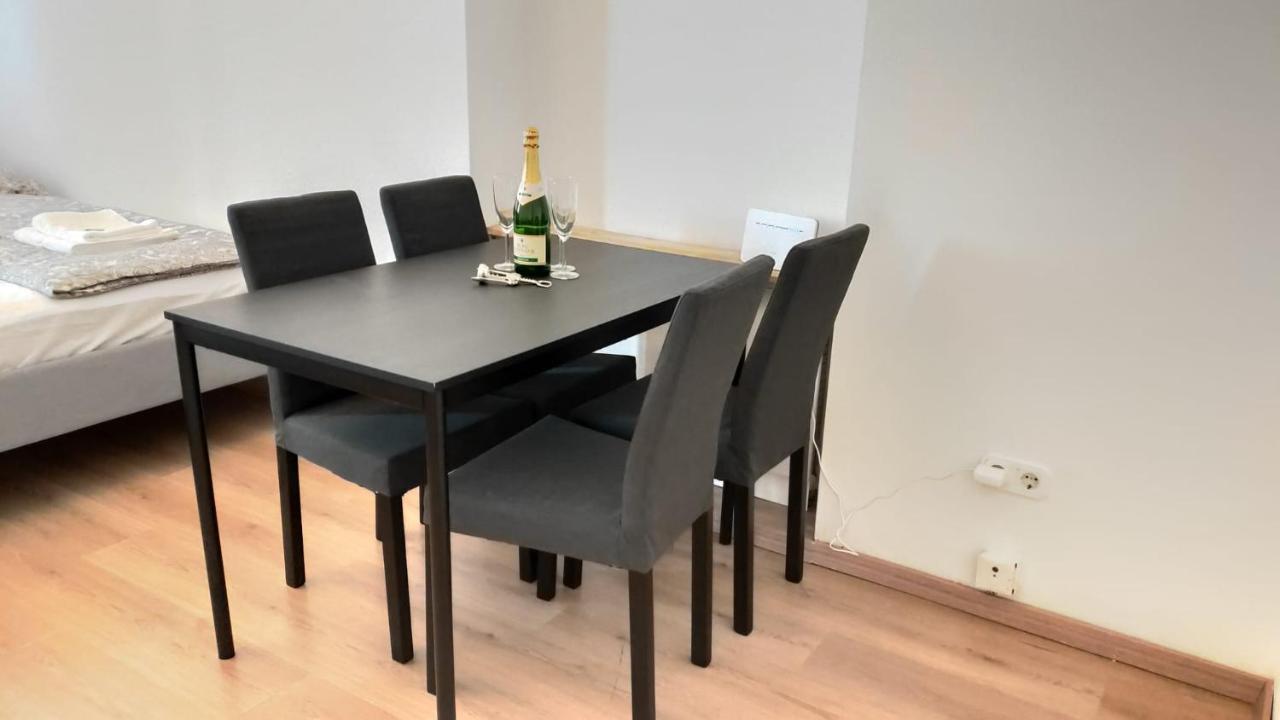 Cozynite Premium Apartment Hauptbahnhof 1+2 Вена Экстерьер фото